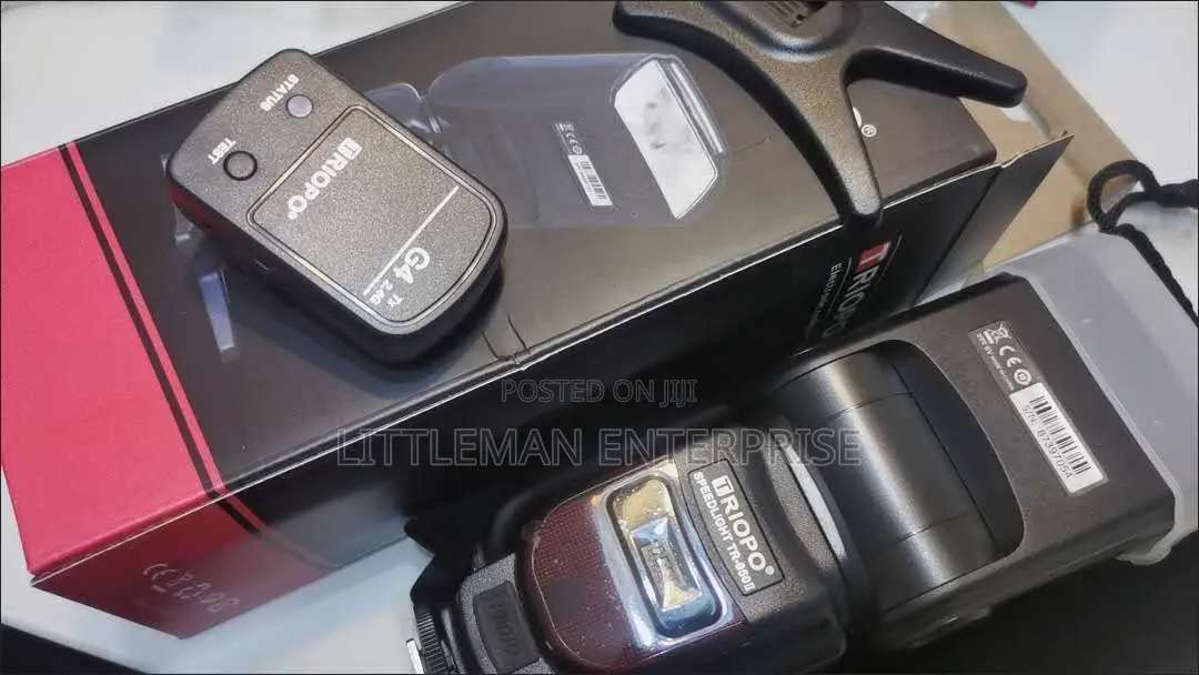 Universal Camera Speedlite Triopo With Trigger
