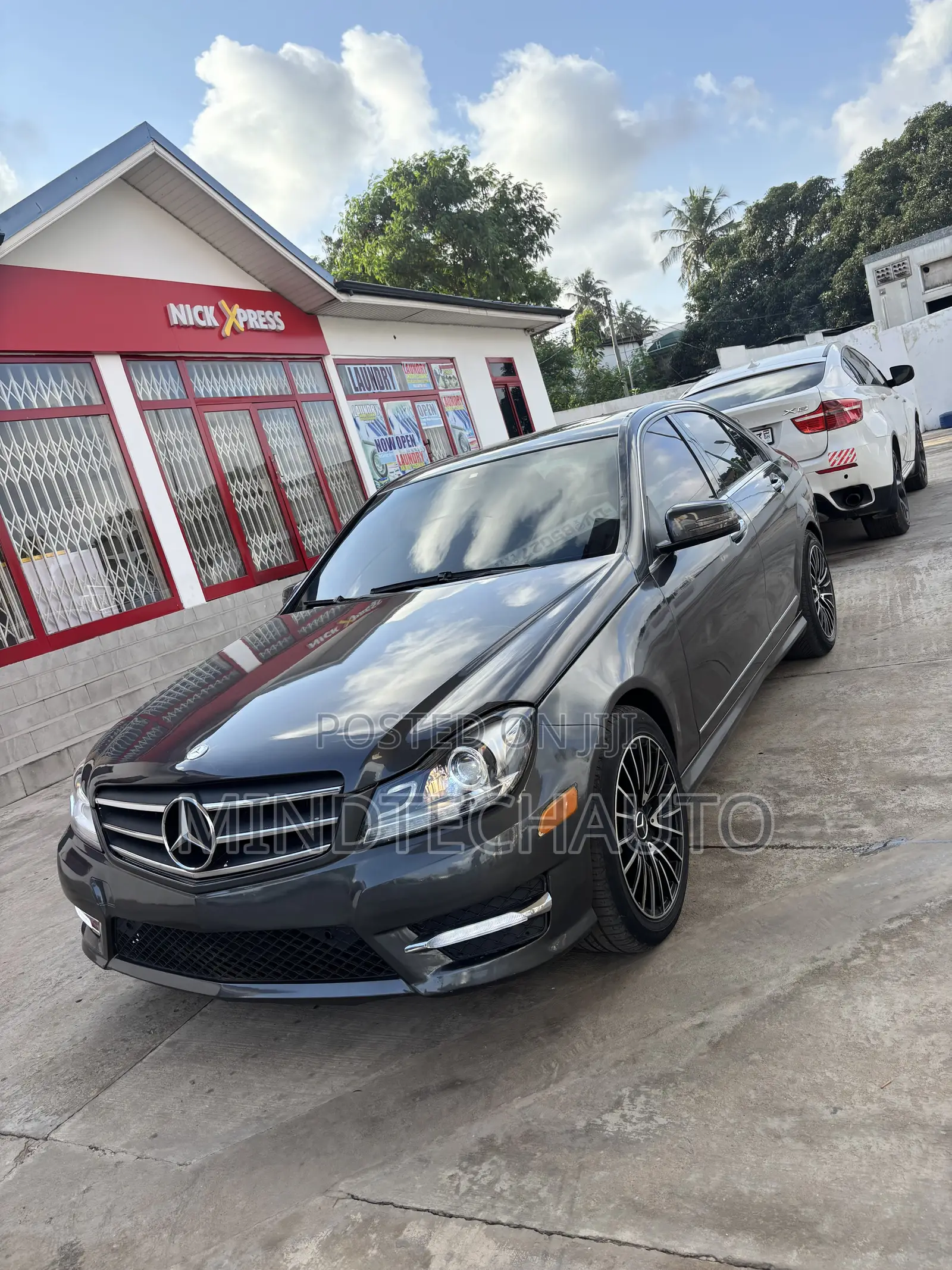 Mercedes-Benz C250 2013 Gray