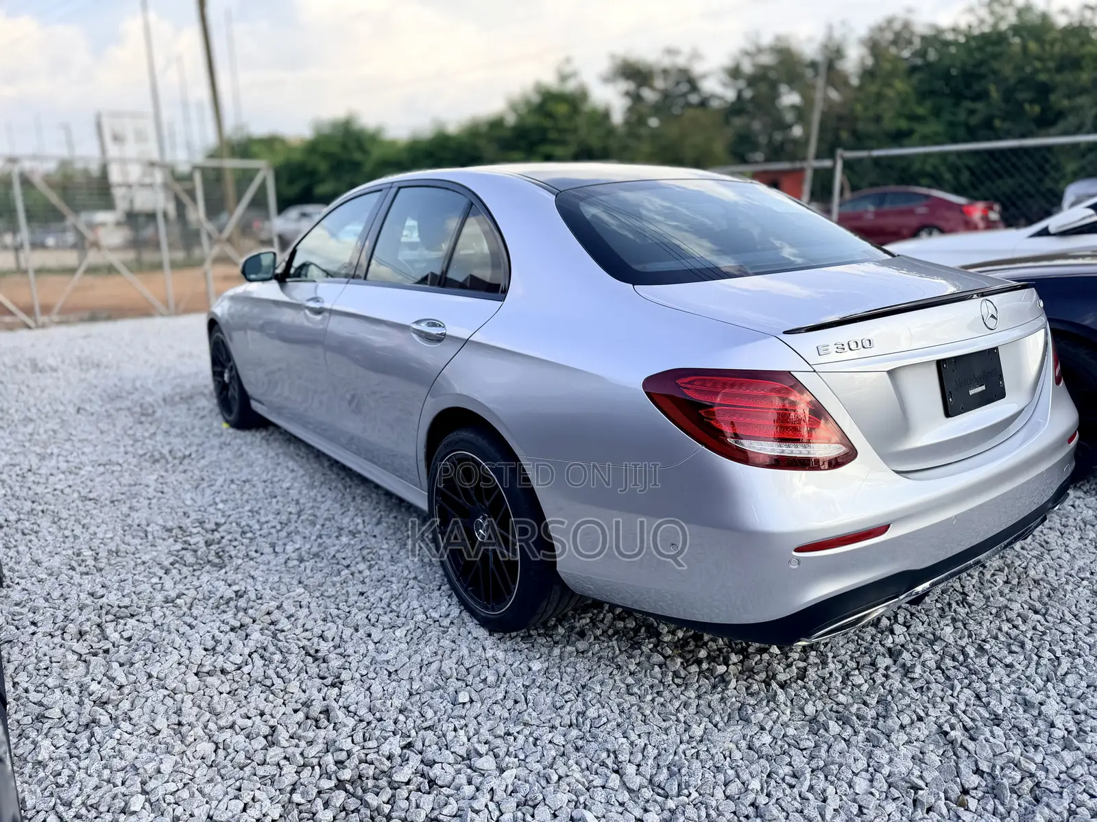 Mercedes-Benz E300 2019 Silver