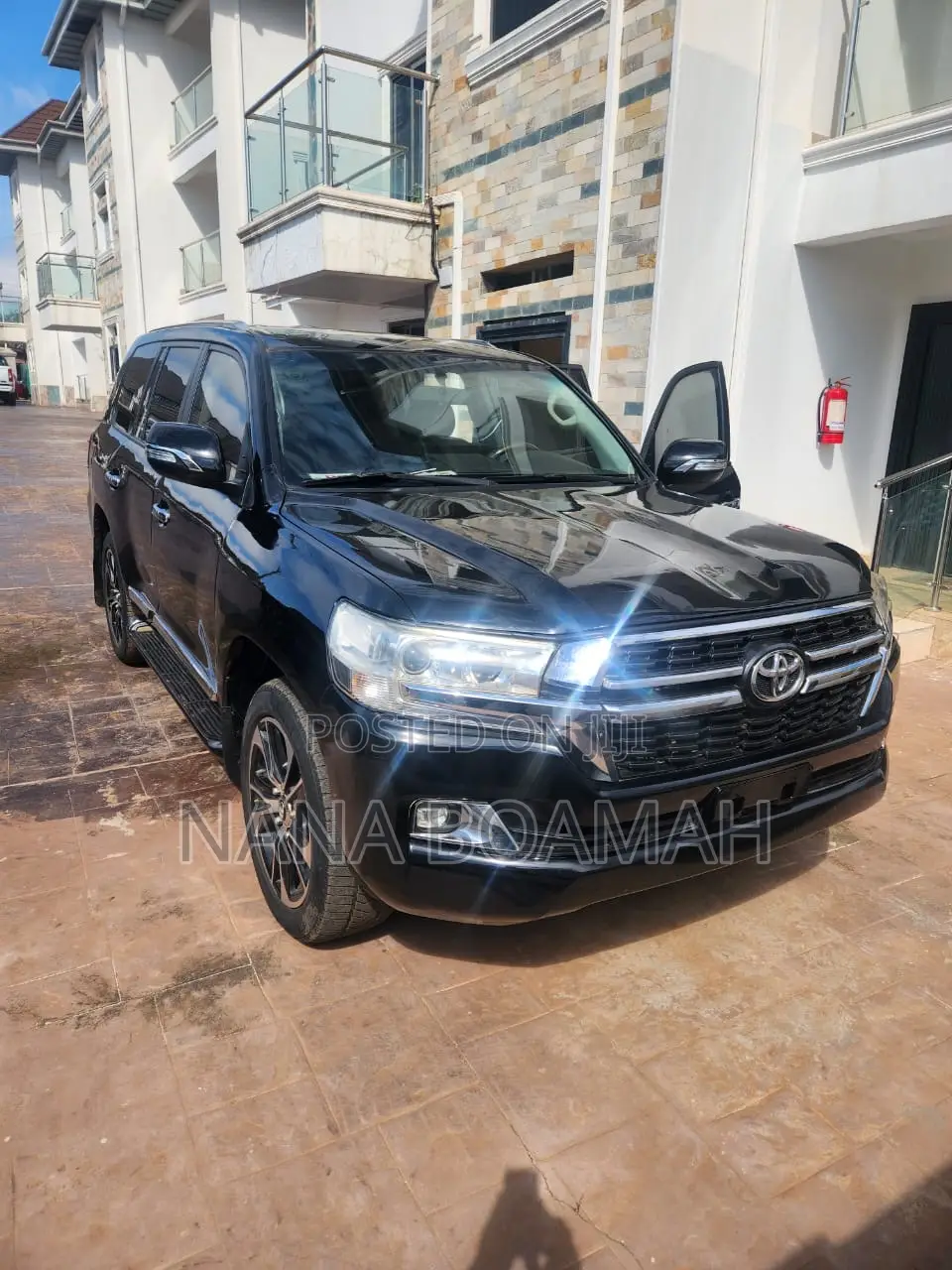 Toyota Land Cruiser 2011 Black