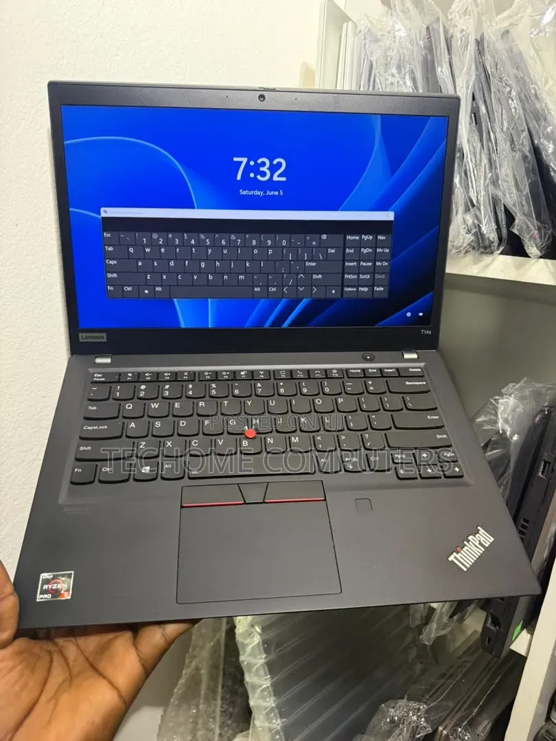Laptop Lenovo ThinkPad T14s Gen 1 16GB Intel Core i5 SSD 256GB