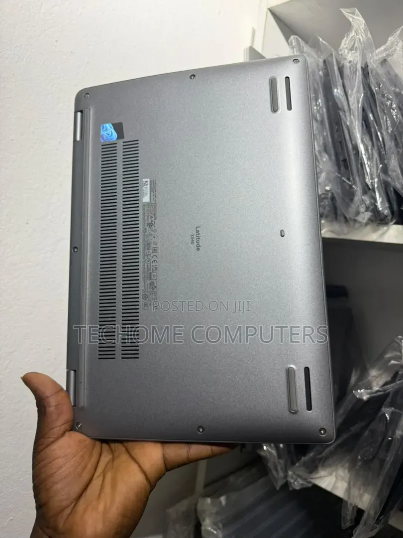 Laptop Dell Latitude 3340 8GB Intel Core i5 SSD 256GB