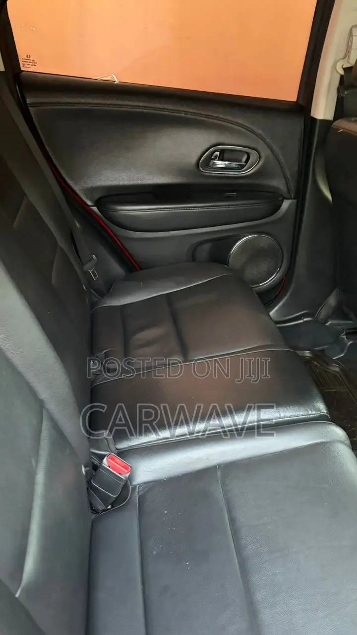 Honda HR-V EX-L w/Navigation AWD 2017 Red