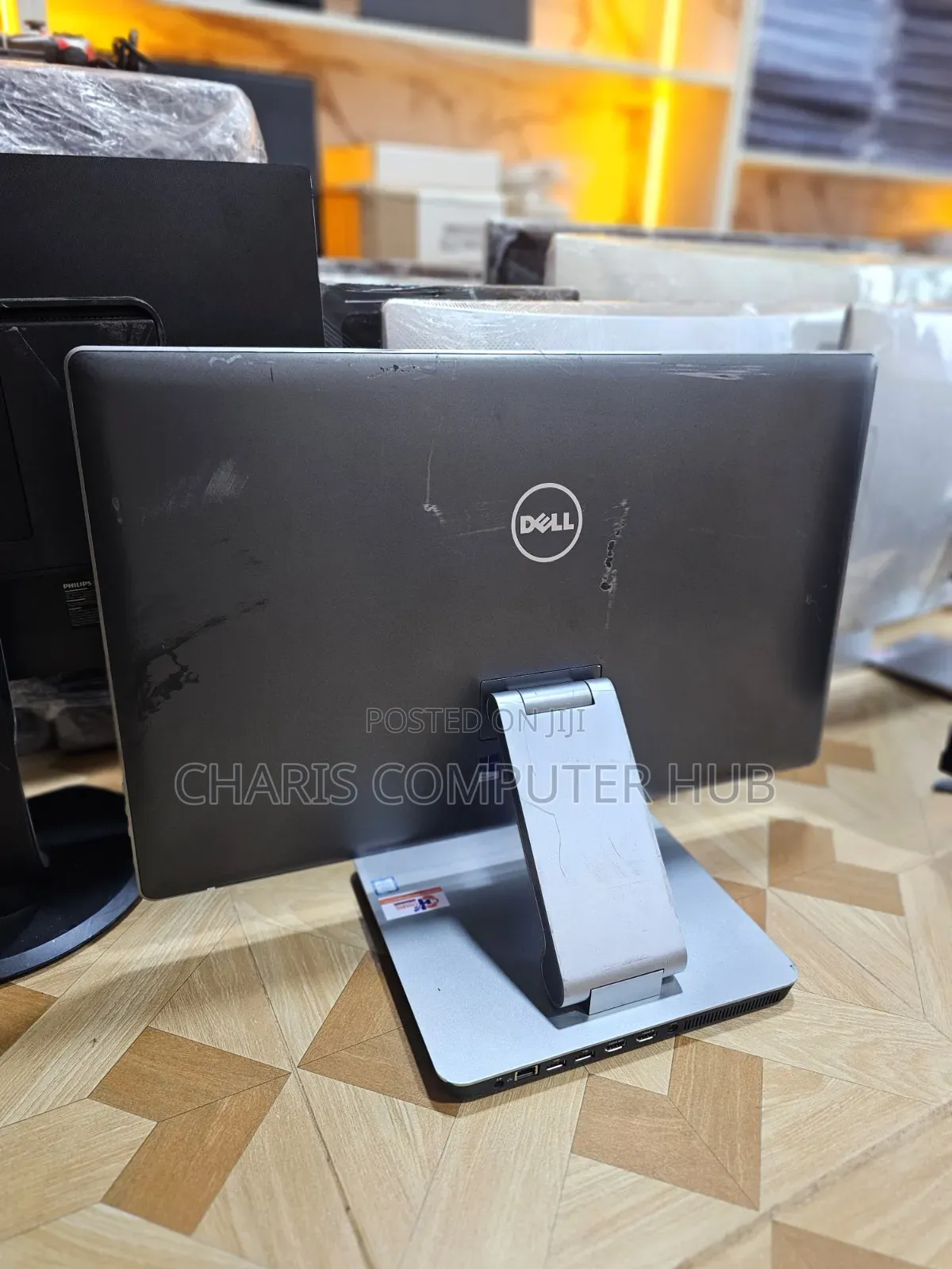 Desktop Computer Dell Inspiron 24 5000 16GB Intel Core i7 SSD 256GB