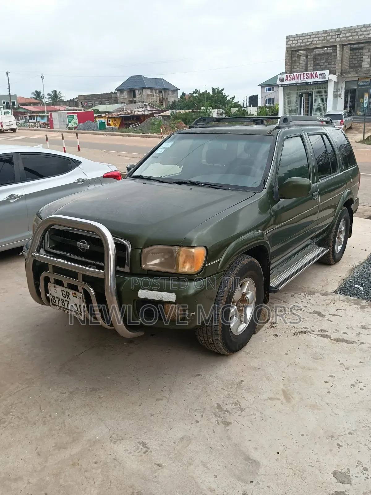 Nissan Pathfinder 2004 Green