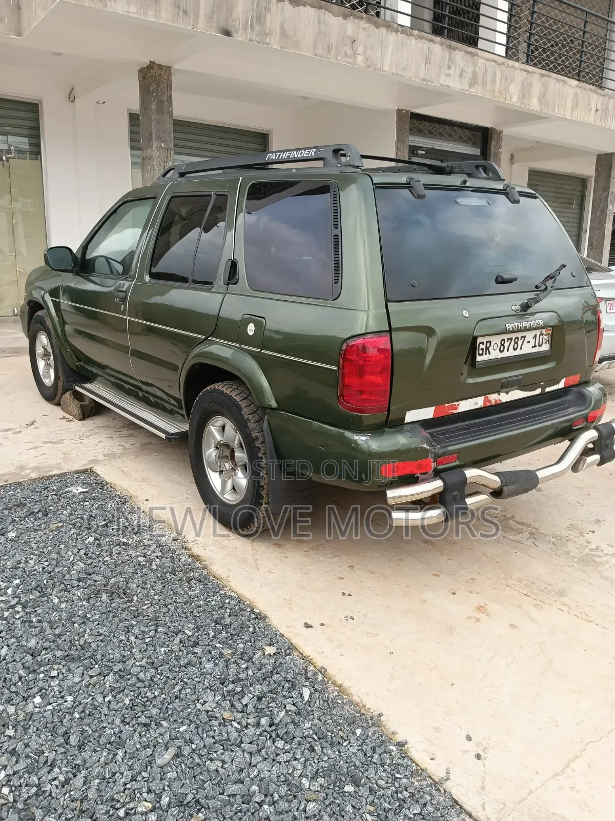 Nissan Pathfinder 2004 Green