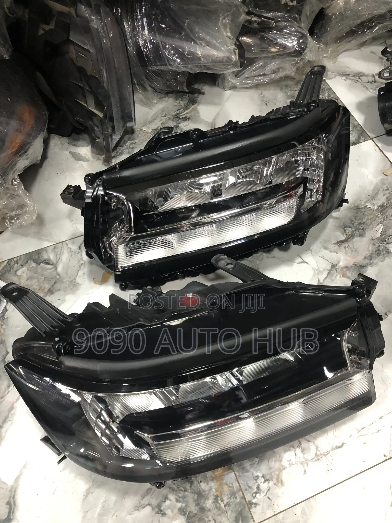 Toyota Land Cruiser 300 2023 Headlight