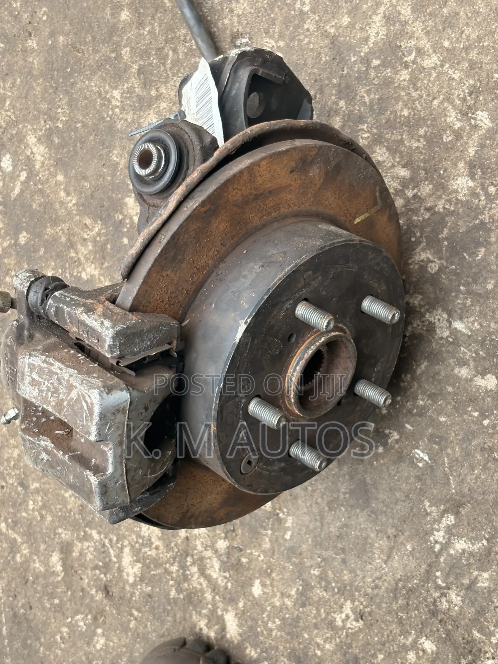 Toyota Rav4 2008 - 2018 Back Hub Complete With Disc and Brake Caliper