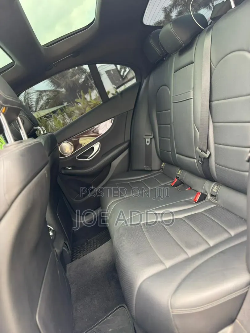 Mercedes-Benz C300 2016 White