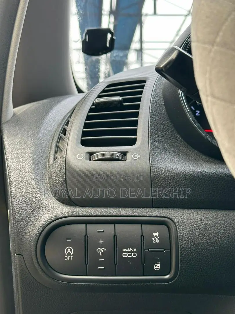 Kia K3 2015 Gray