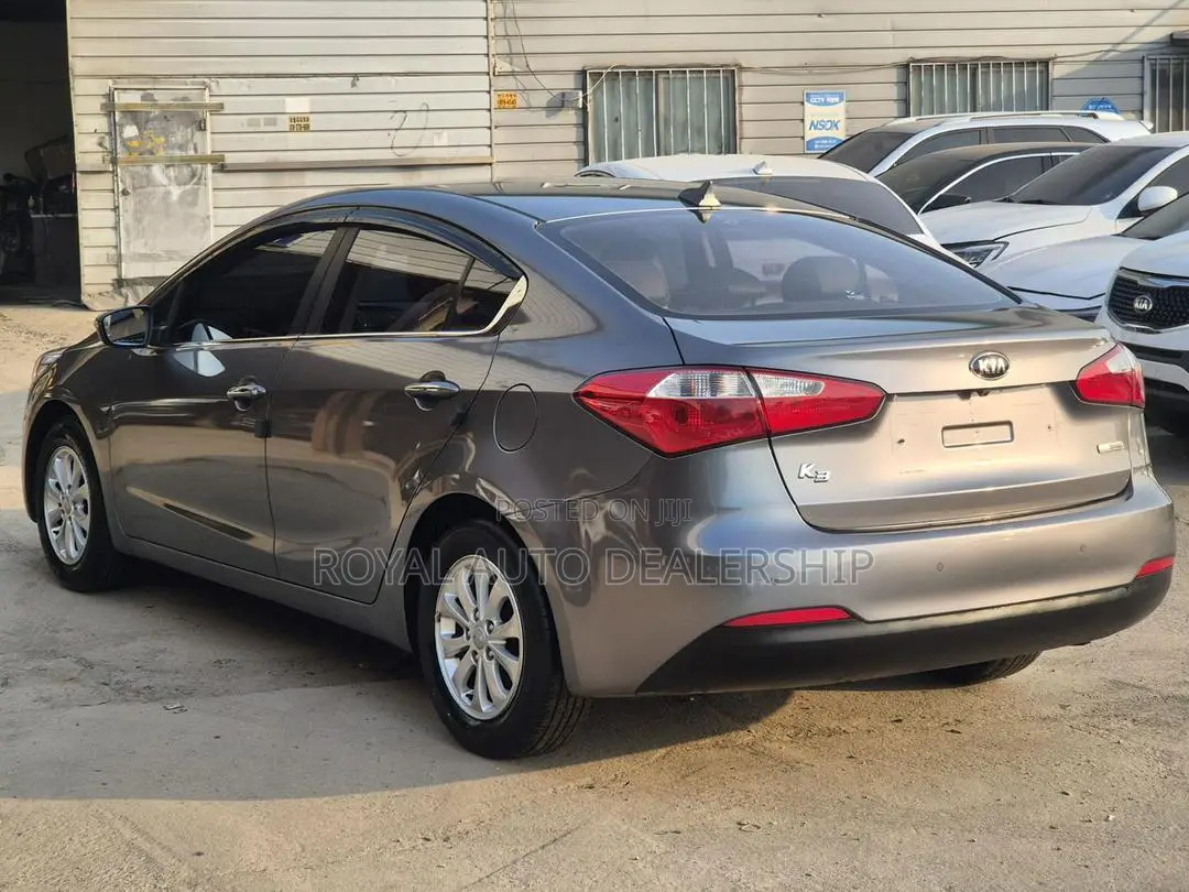 Kia K3 2015 Gray