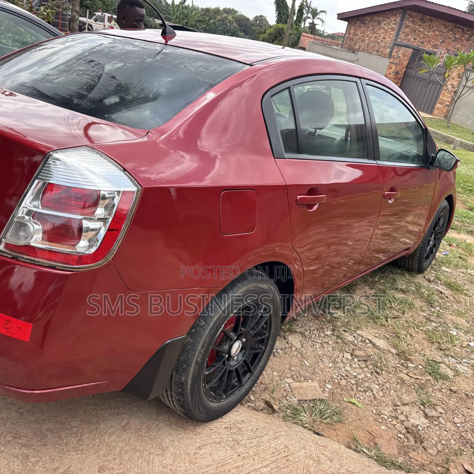 Nissan Sentra SE-R 2011 Red