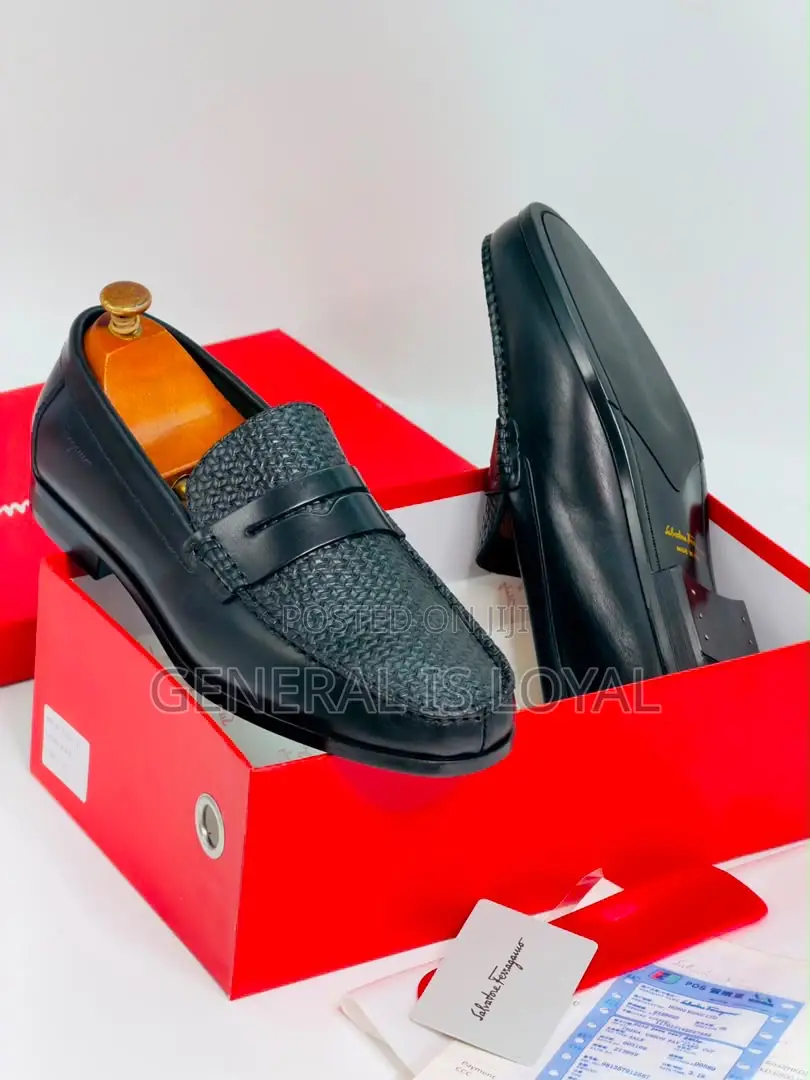 Ferragamo Black Men’S Leather Shoes