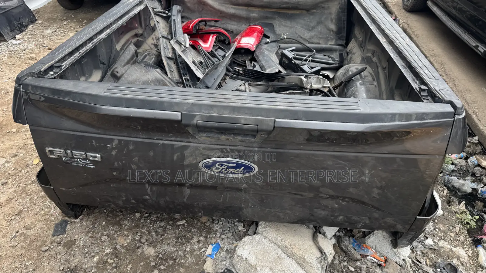 Ford F150 2016,2017,2018,2019 Backet / Back Cut Complete