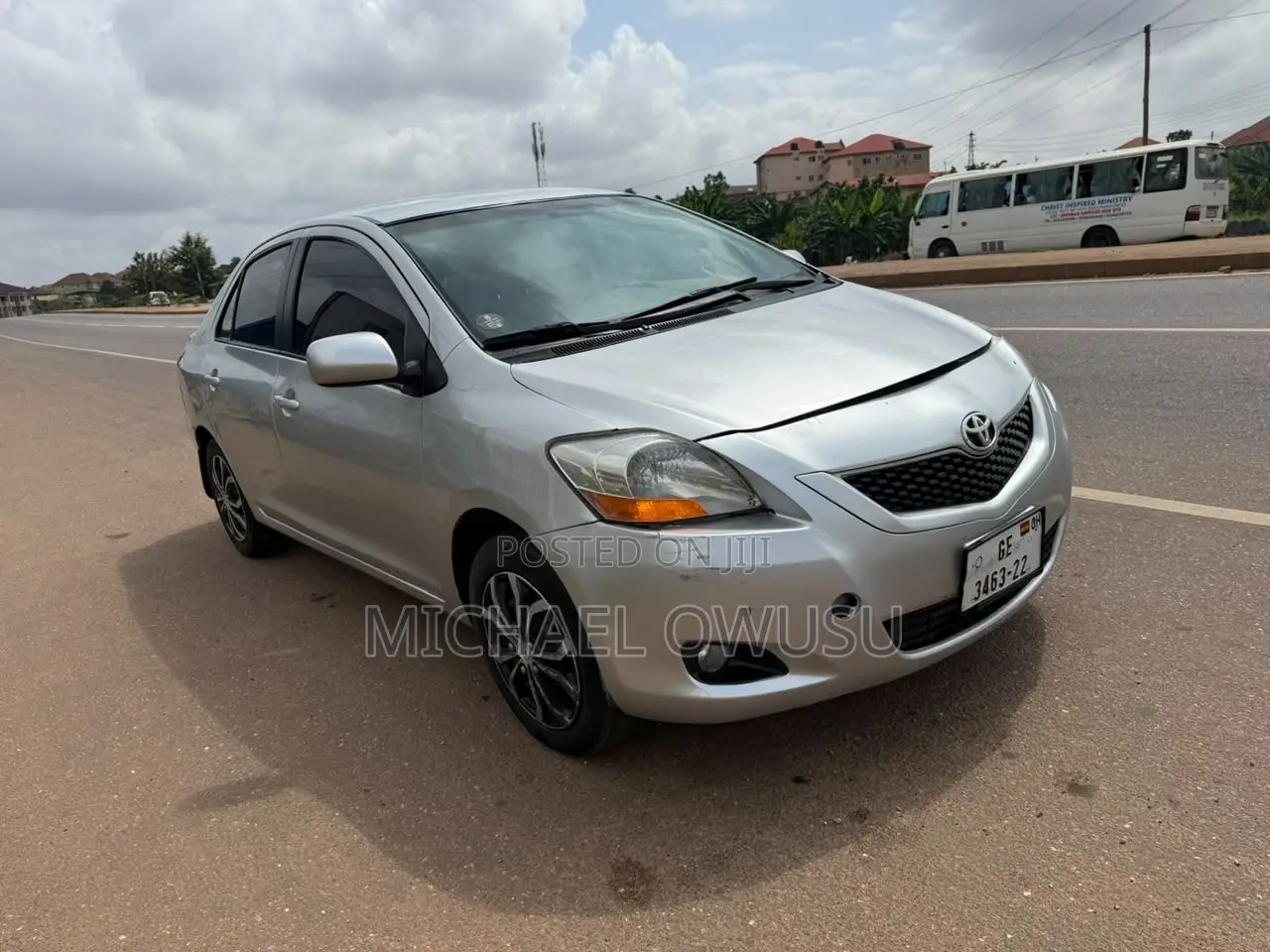 Toyota Yaris 2010 Silver