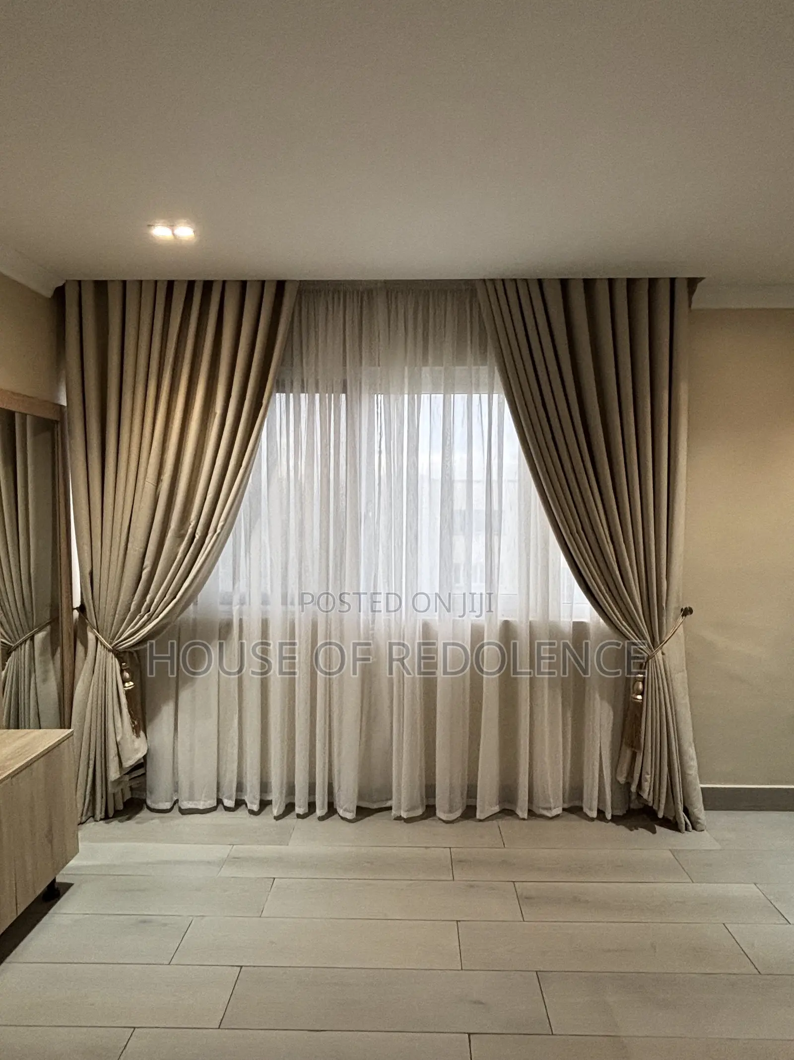 Interior Curtains Manufacturing and Fixing