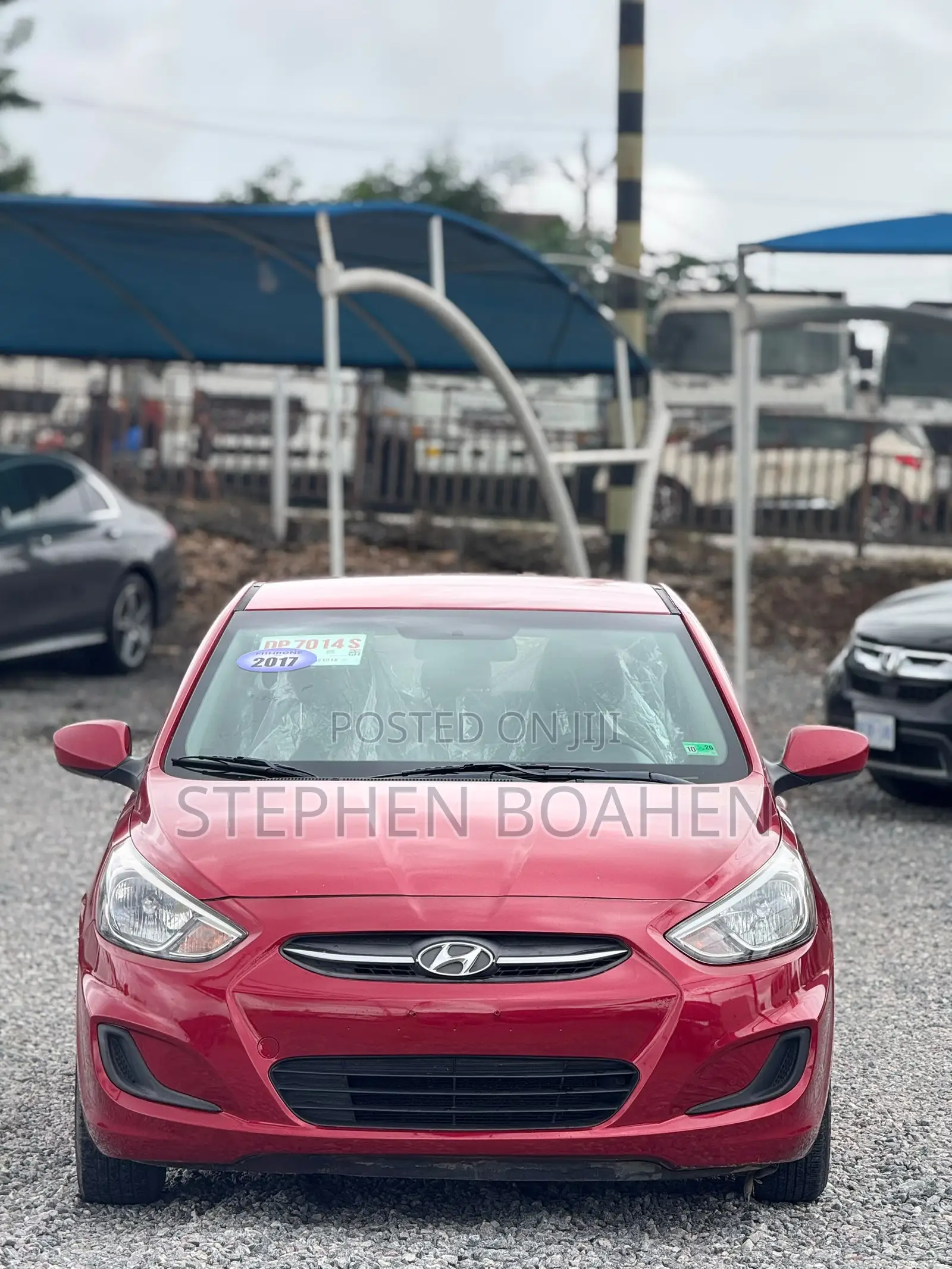 Hyundai Accent SE Hatchback 2017 Red