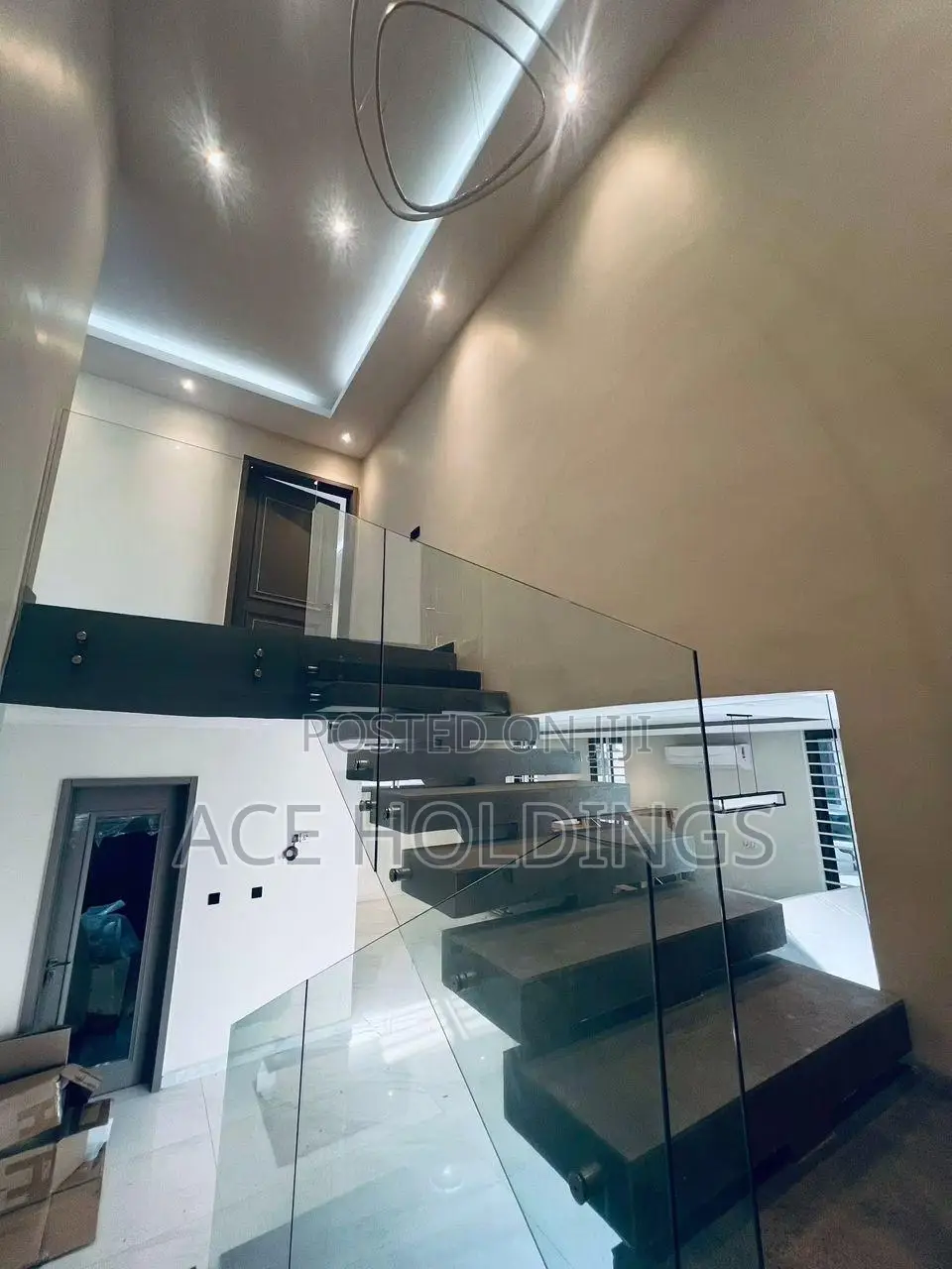 4bdrm Mansion in Nanakrom, Ashaley Botwe for sale
