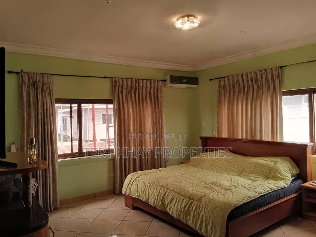 6bdrm House in Adjiriganor, Ability for sale