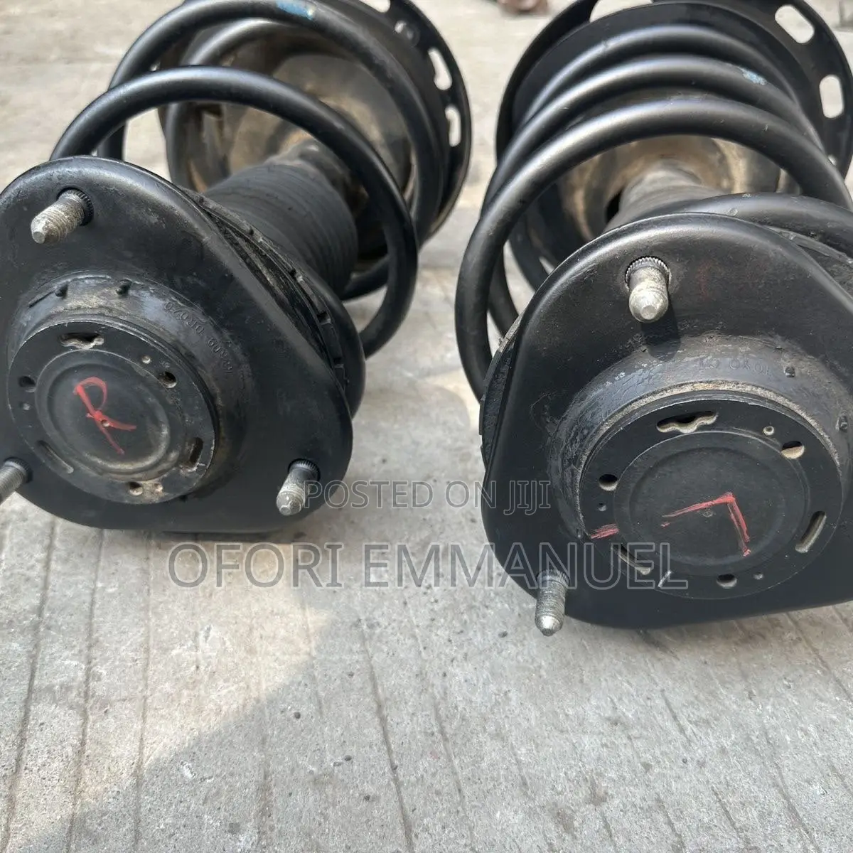 Toyota Rav4 2014-2017 Front Shocks