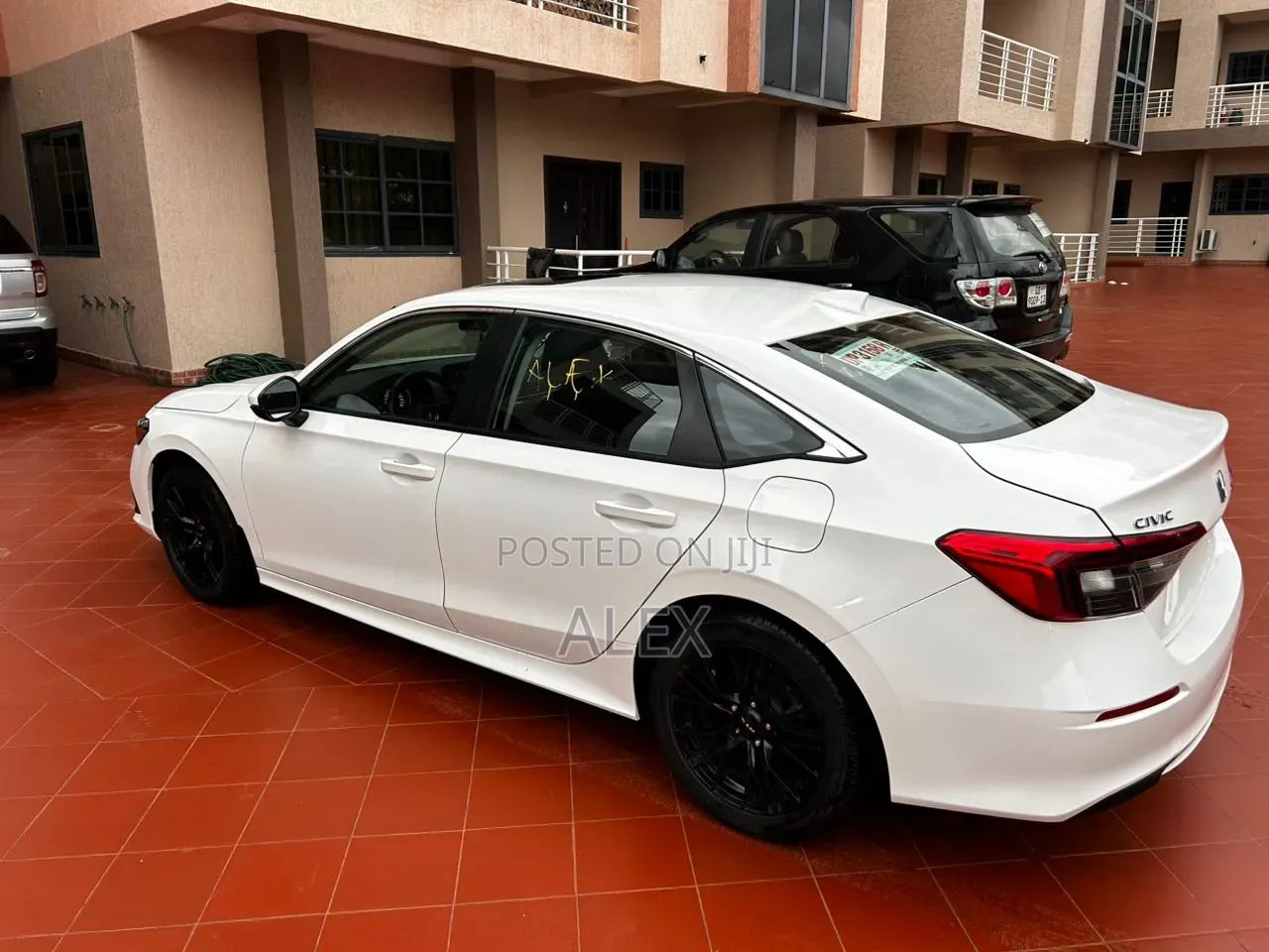 Honda Civic EX 2022 White
