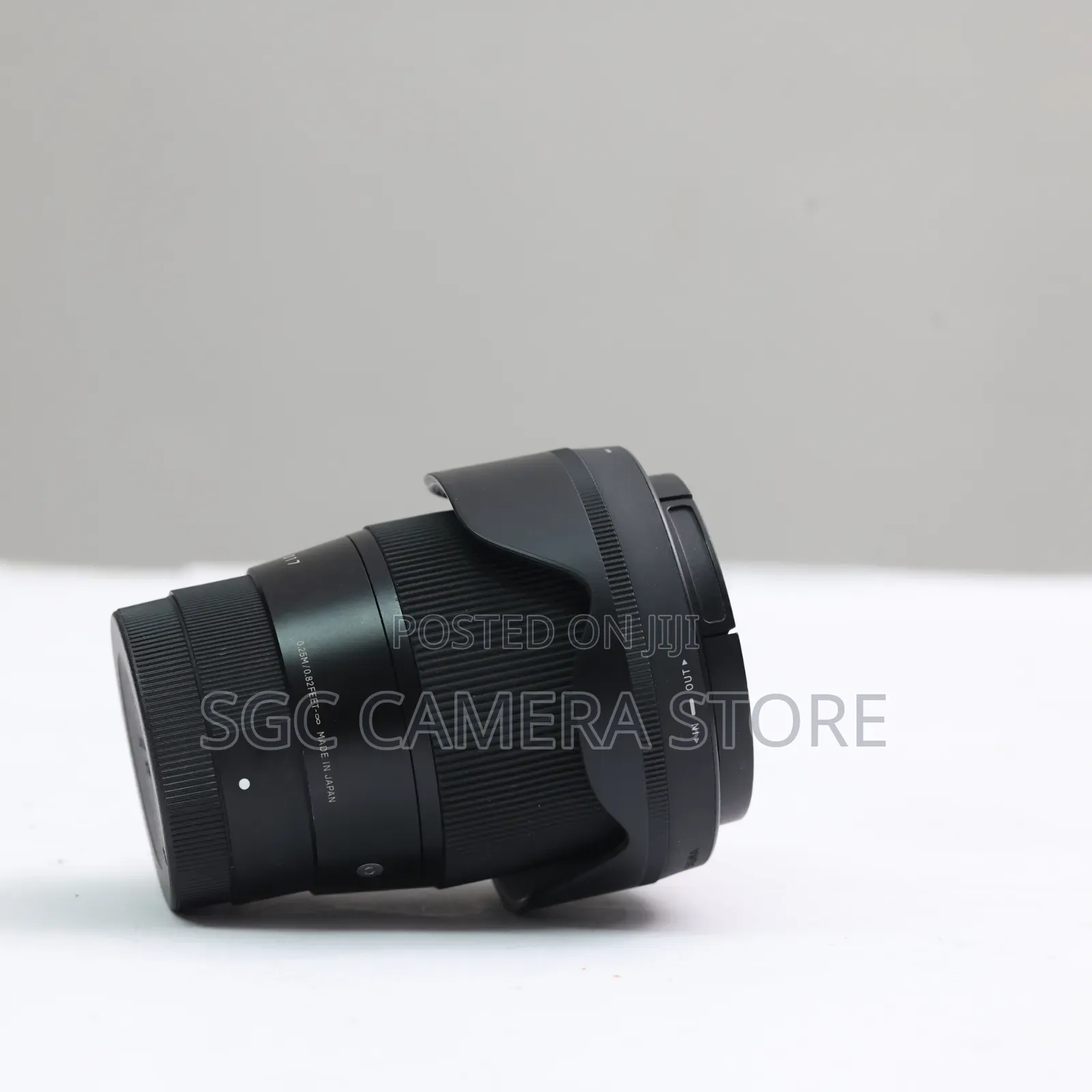 Sigma 16mm F1.4 Dc Lens (Sony E Mount) Like New // 6-Months Warranty