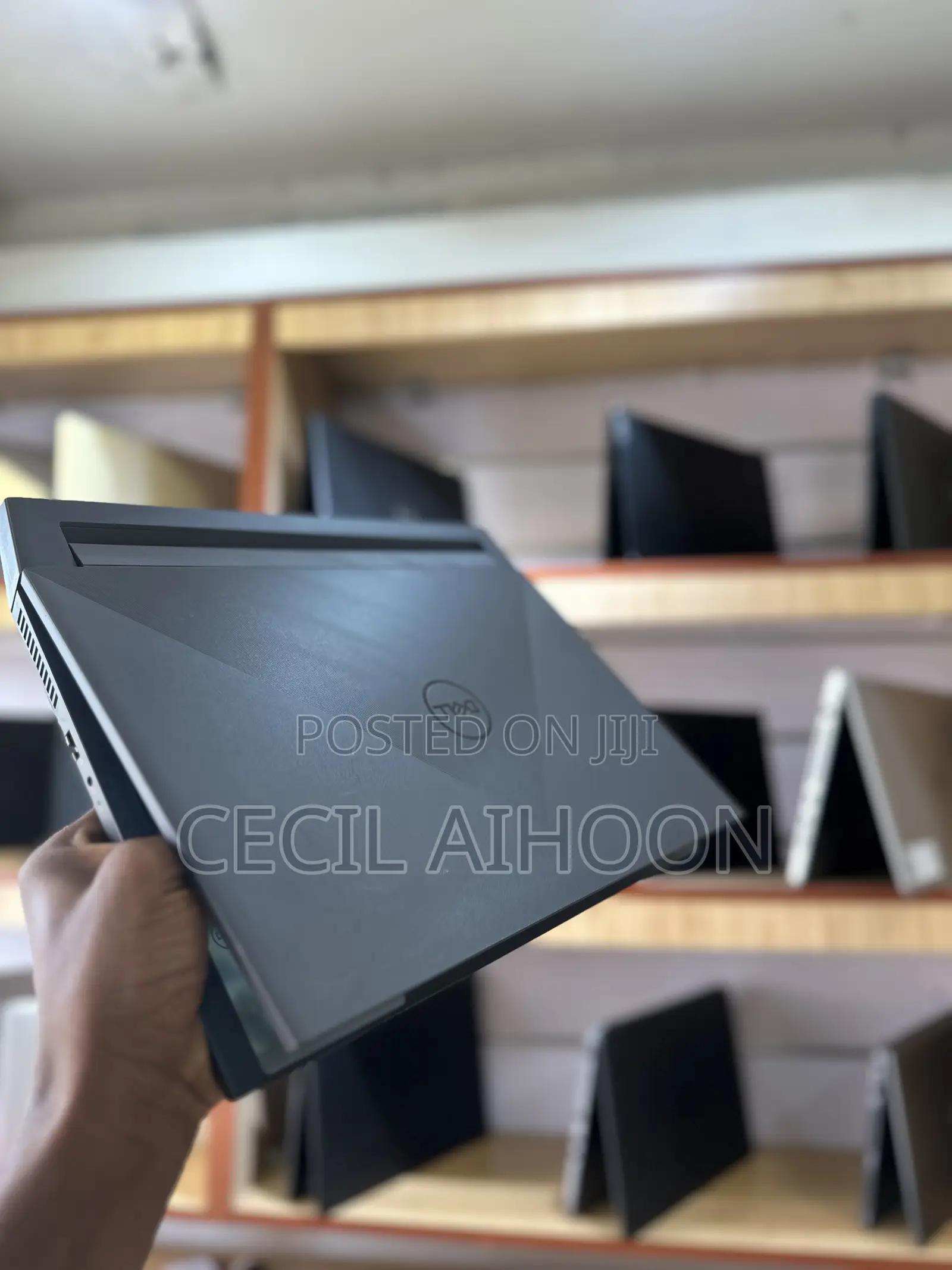 Laptop Dell G15 5510 16GB Intel Core i5 SSD 512GB