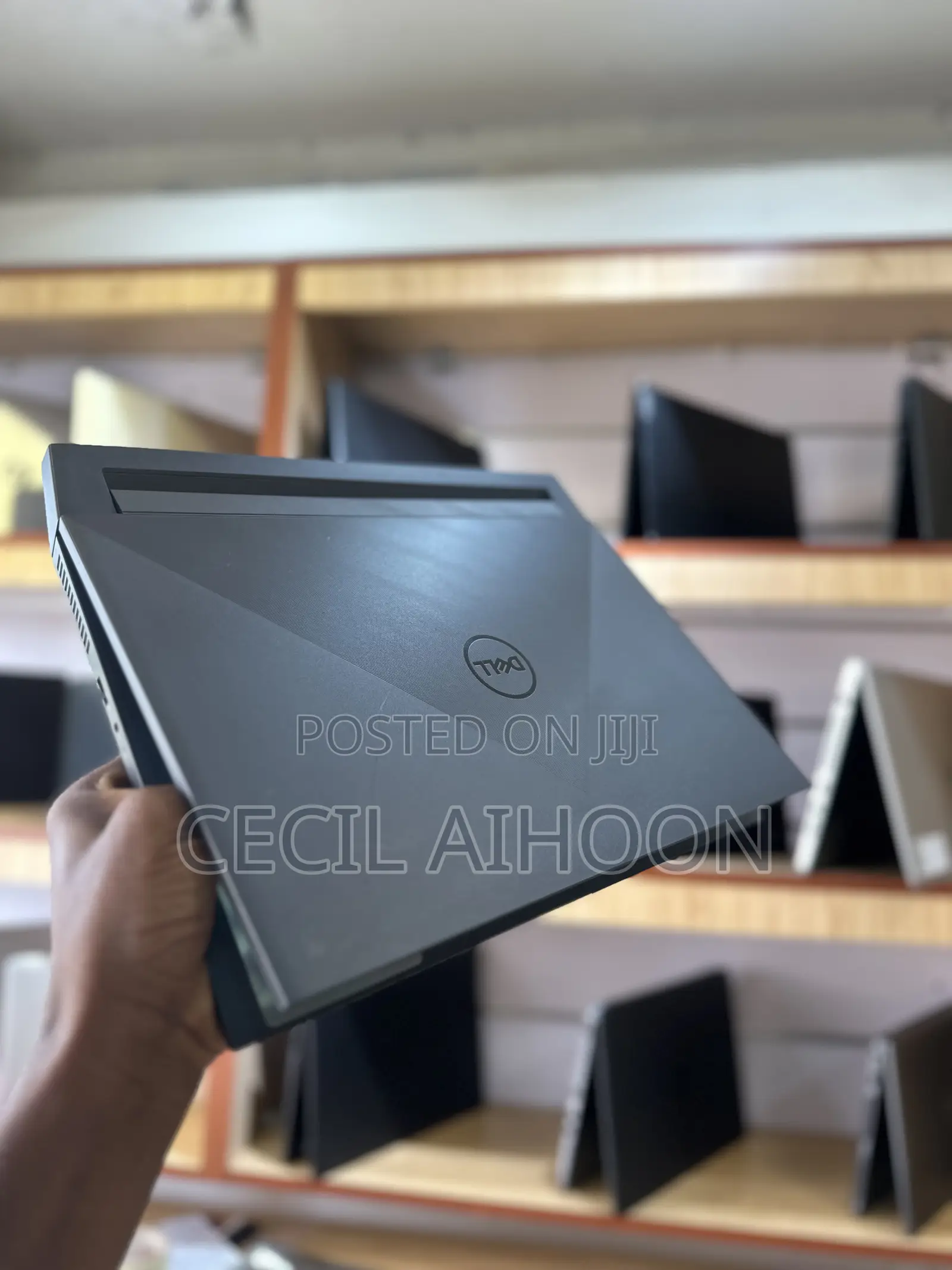 Laptop Dell G15 5510 16GB Intel Core i5 SSD 512GB
