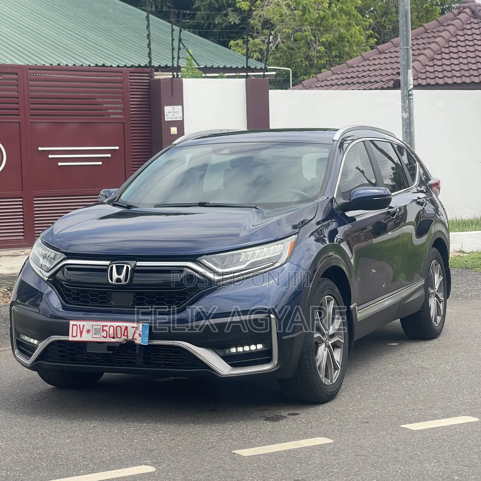 Honda CR-V Touring AWD 2020 Blue