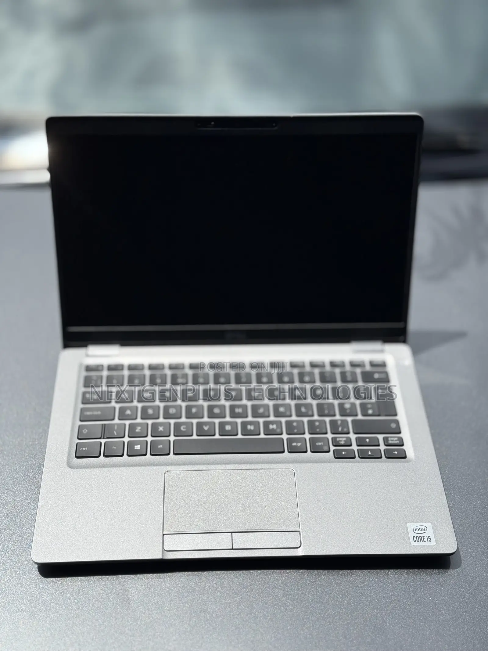 Laptop Dell Latitude 5310 8GB Intel Core i5 SSD 256GB