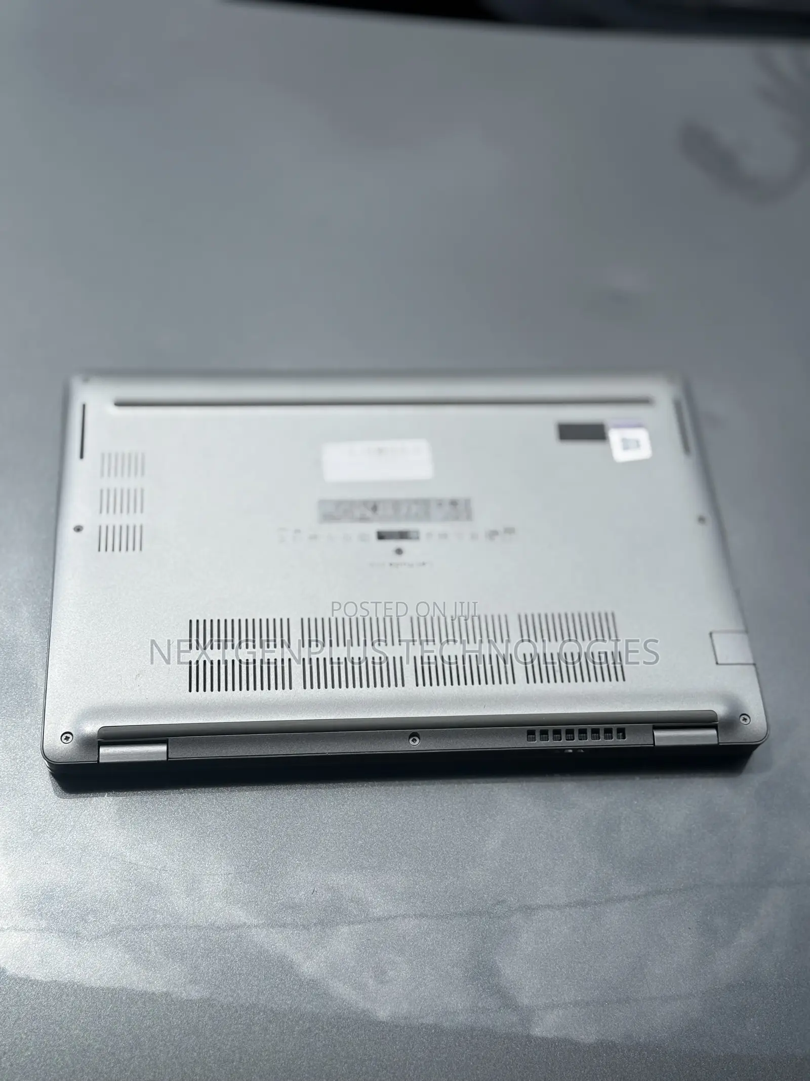 Laptop Dell Latitude 5310 8GB Intel Core i5 SSD 256GB