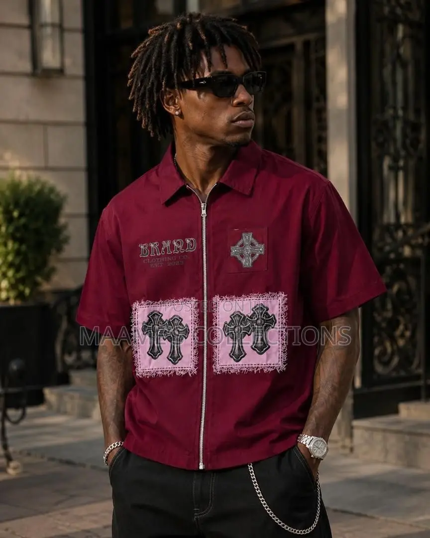 Men's Minimalist Graphic Print Short Sleeve Cropped Shirt