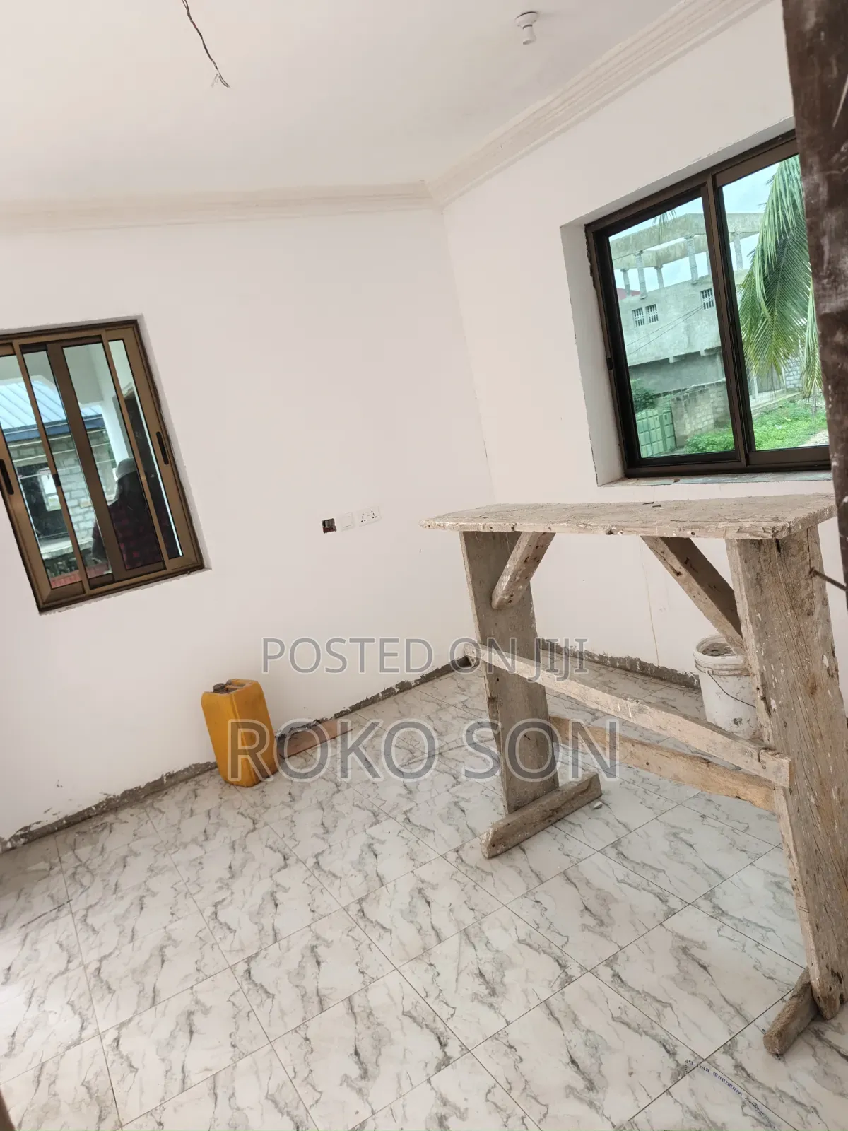 Mini Flat in Dr Roko, Fan Milk for rent