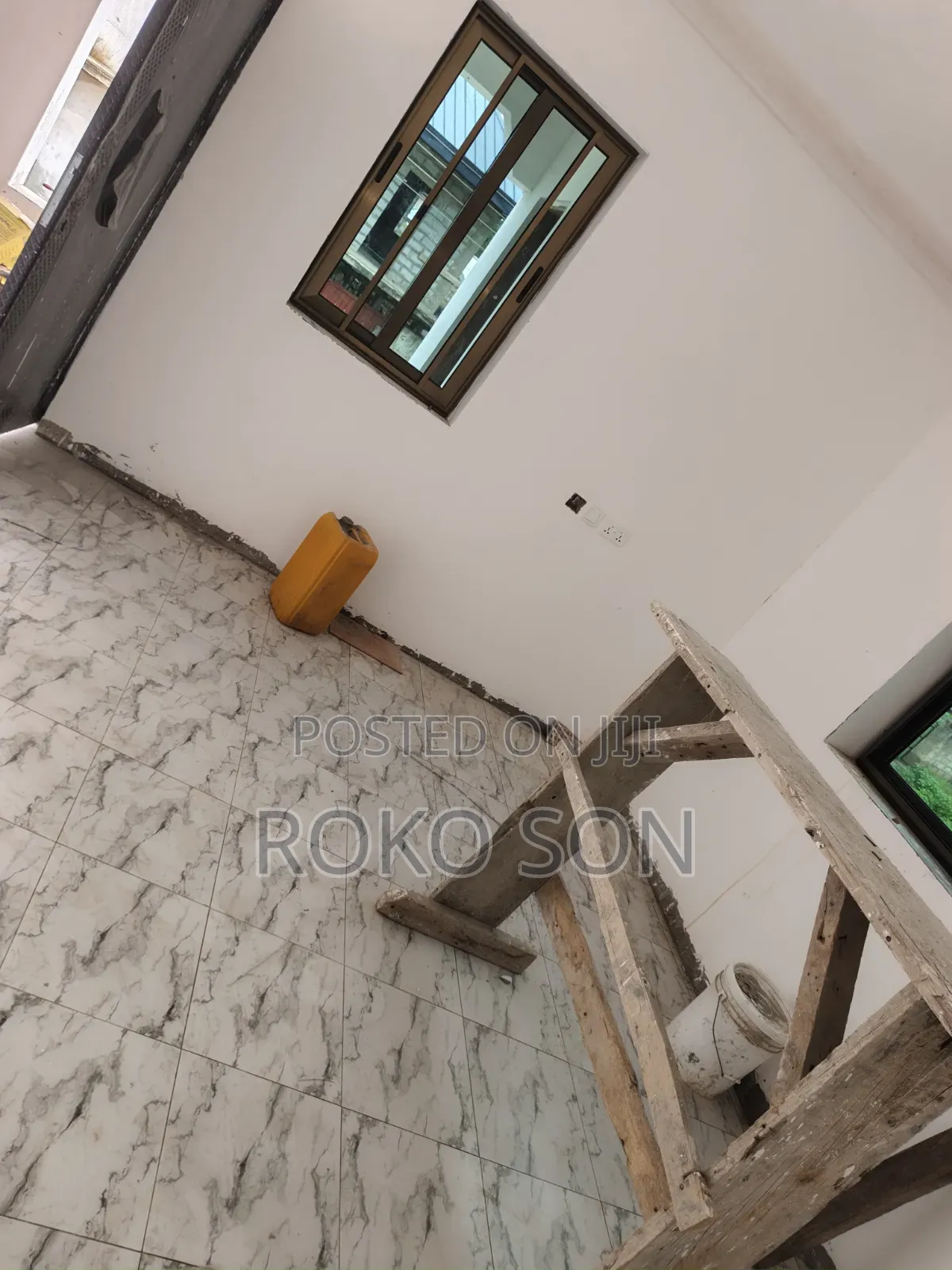 Mini Flat in Dr Roko, Fan Milk for rent