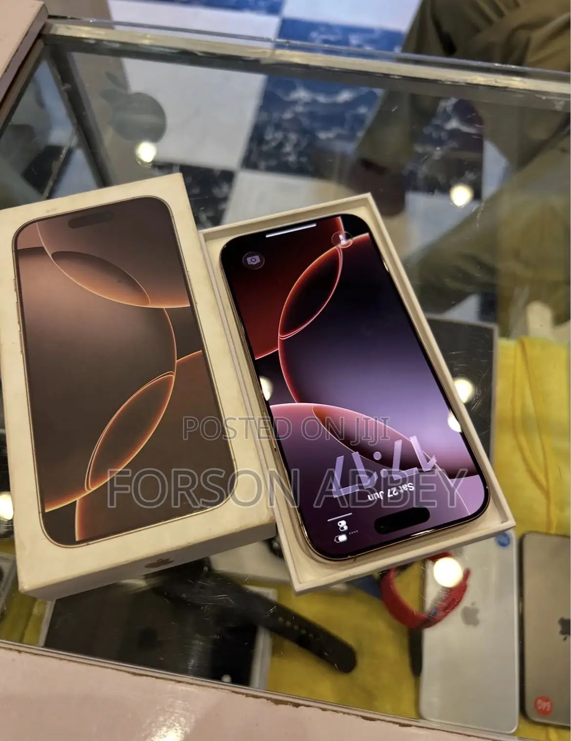 Apple iPhone 16 Pro Max 256 GB Gold