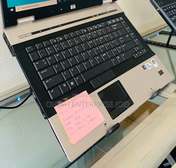 Laptop HP Compaq 8530p 3GB Intel Core 2 Duo HDD 256GB