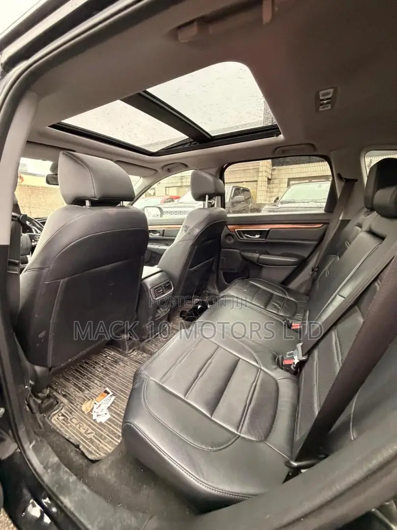 Honda CR-V Touring AWD 2018 Silver