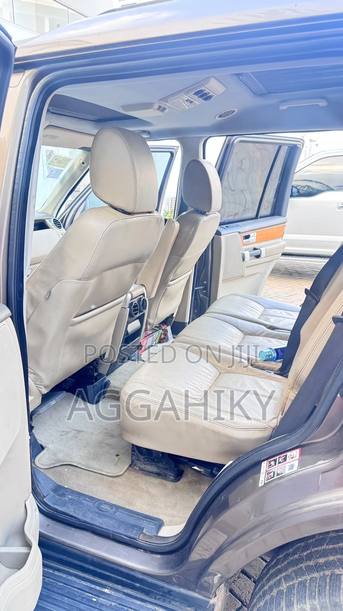 Land Rover Discovery 2013 Gold