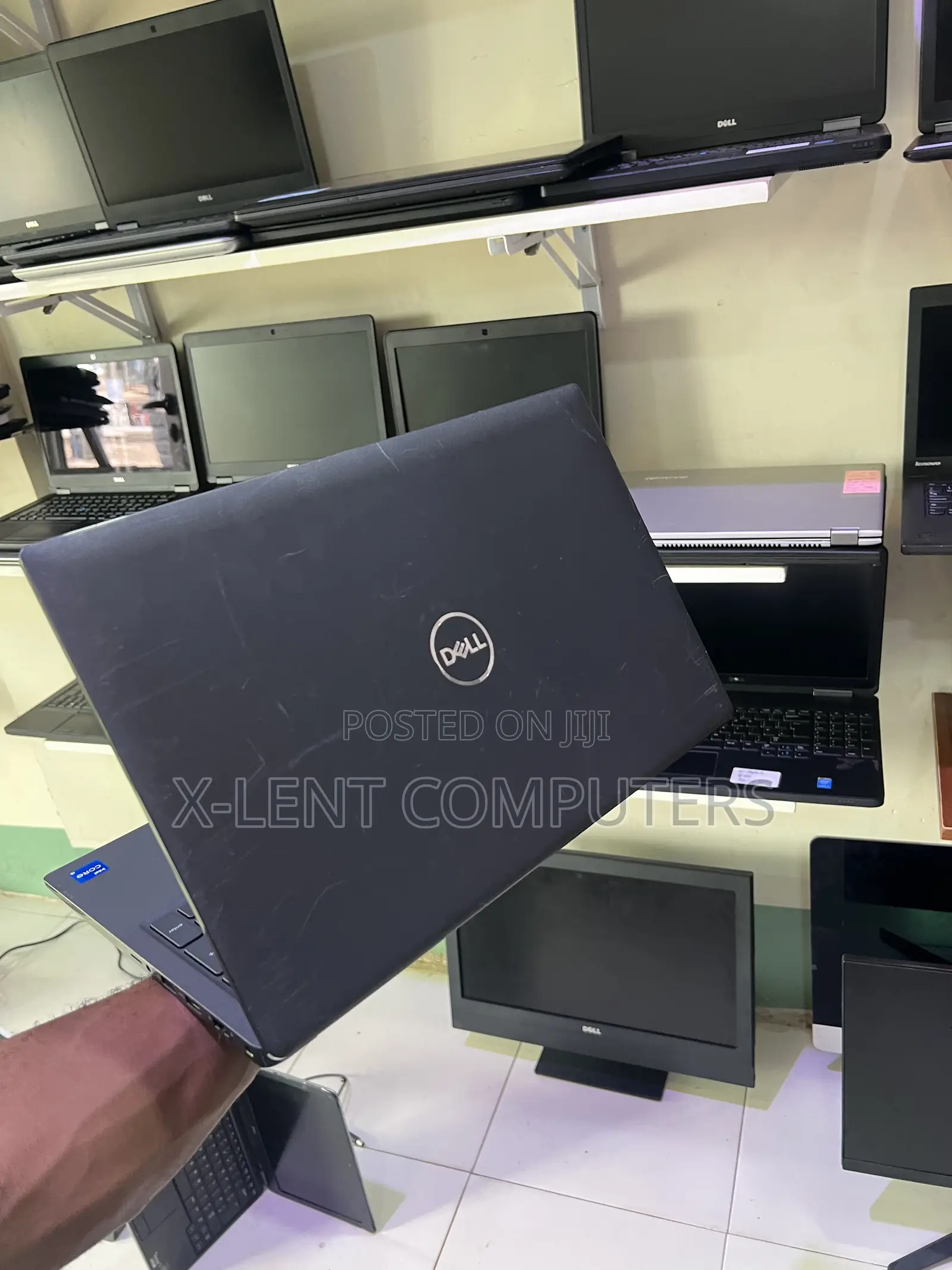 Laptop Dell Latitude 3520 16GB Intel Core i5 SSD 256GB