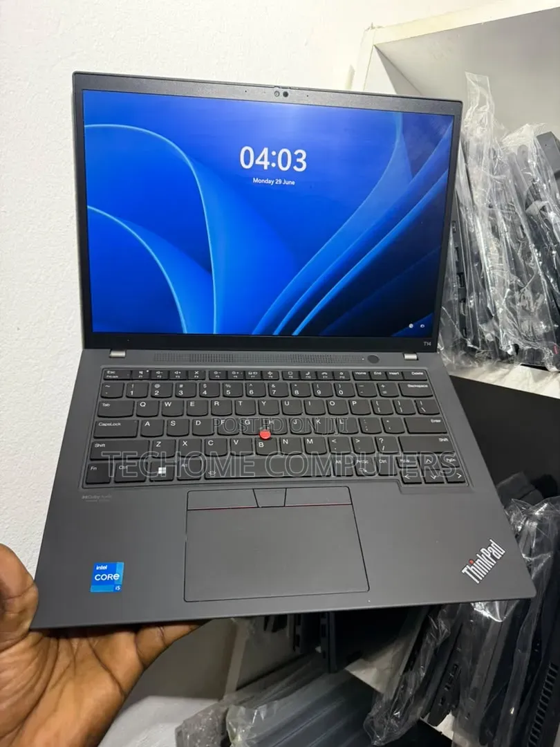 Laptop Lenovo ThinkPad T14 G3 16GB Intel Core i5 SSD 512GB
