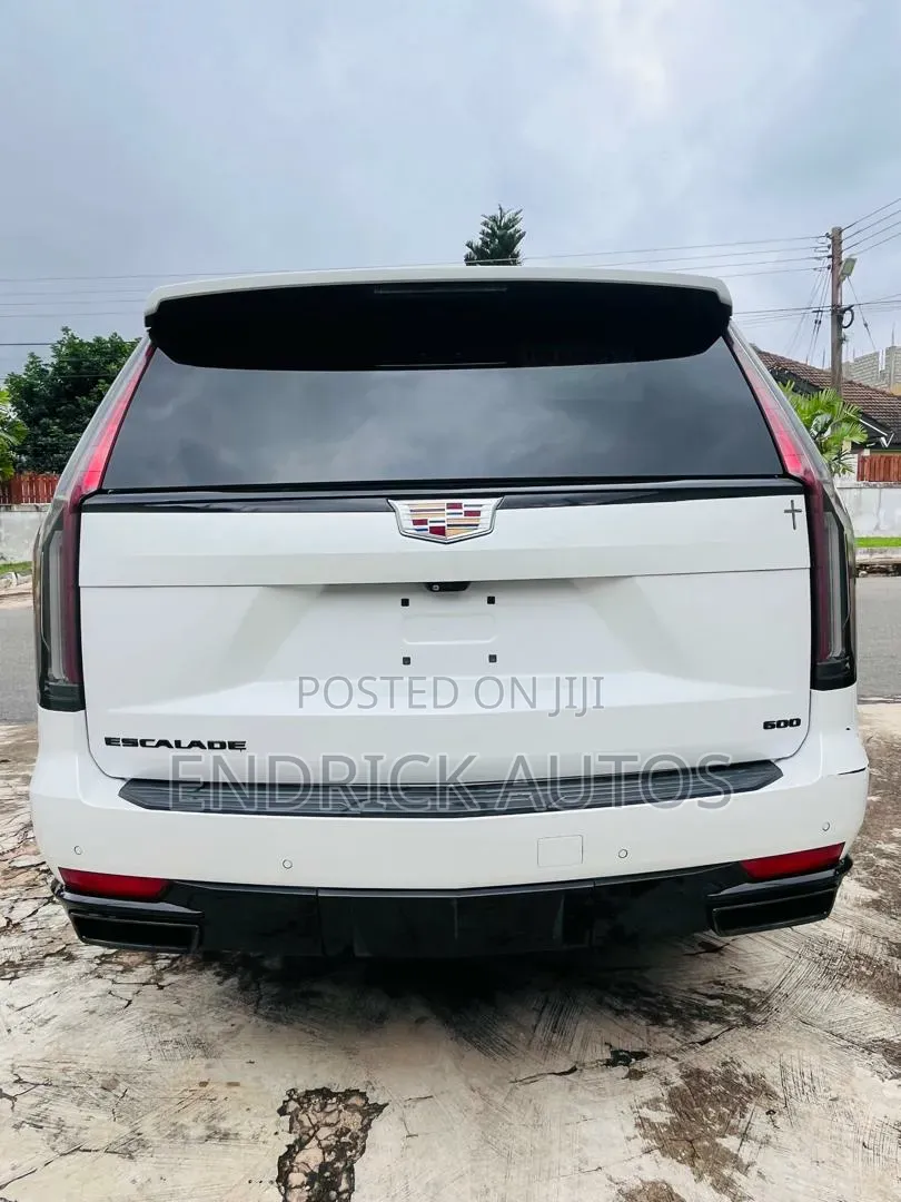 Cadillac Escalade 2023 White