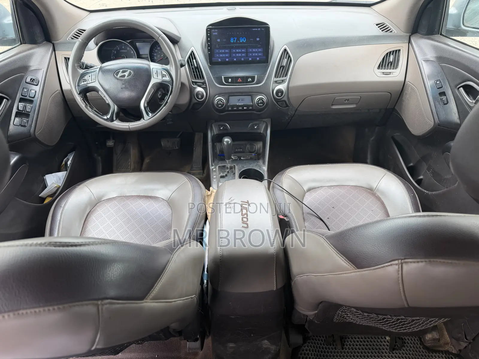 Hyundai Tucson Limited AWD 2012 Beige