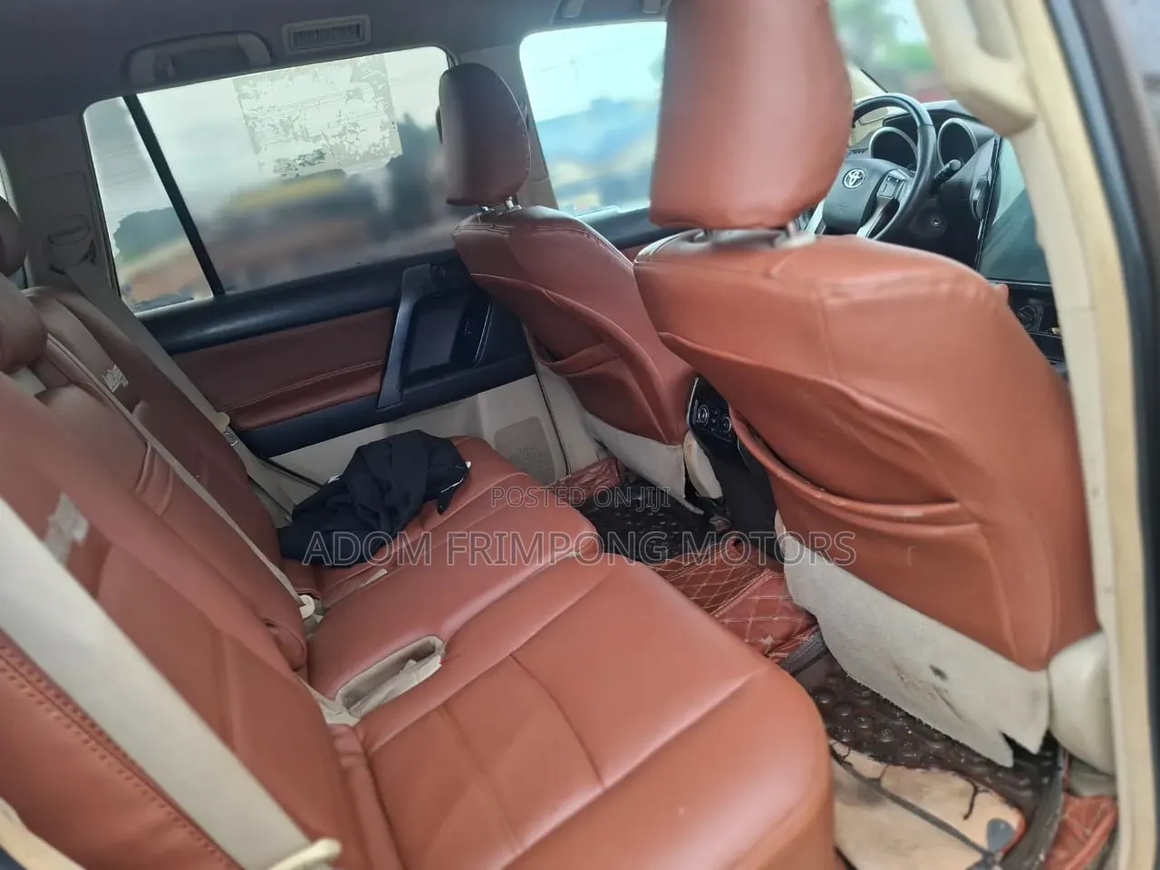 Toyota Land Cruiser Prado 2011 Brown