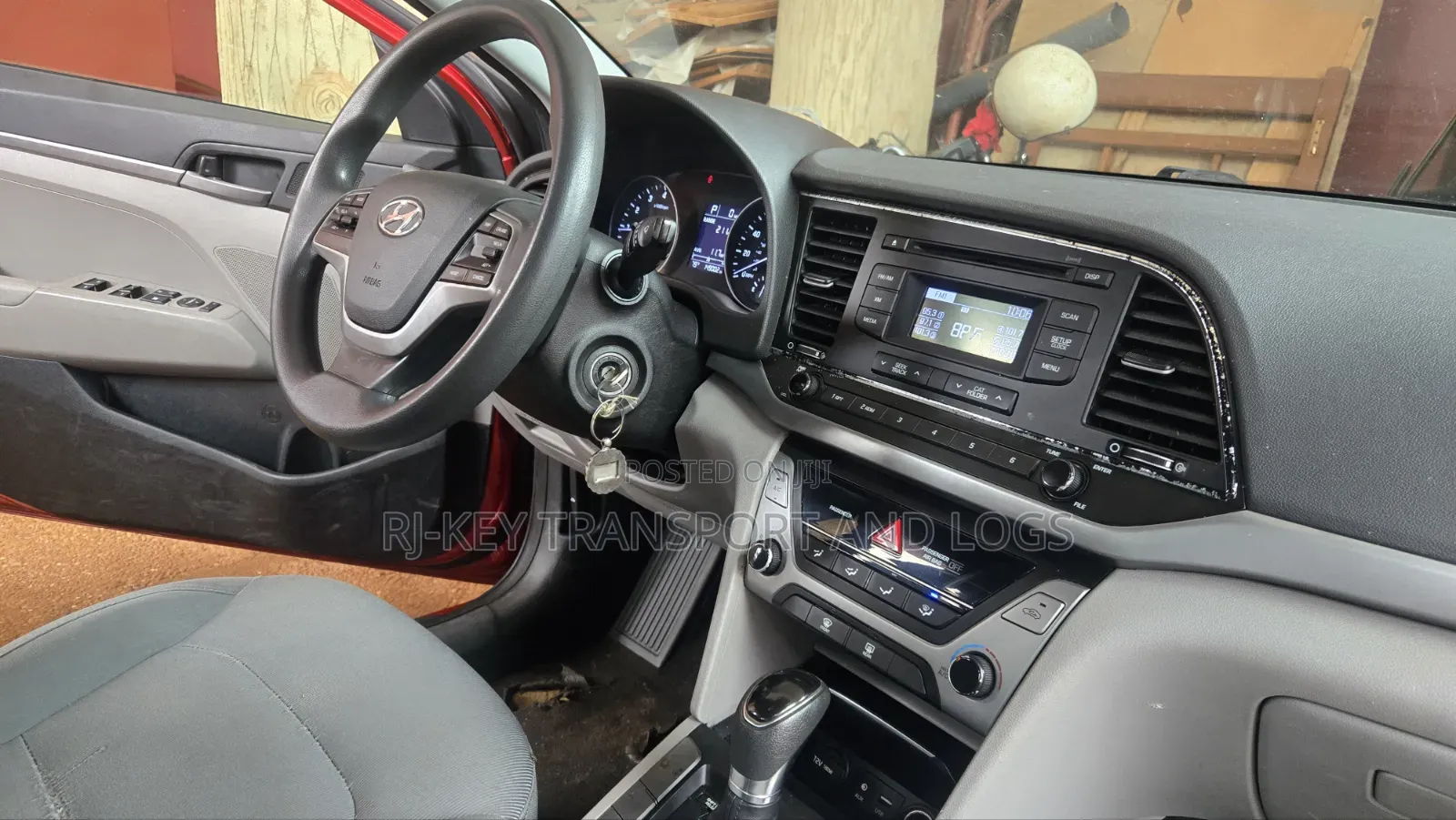 Hyundai Elantra 2017 Red