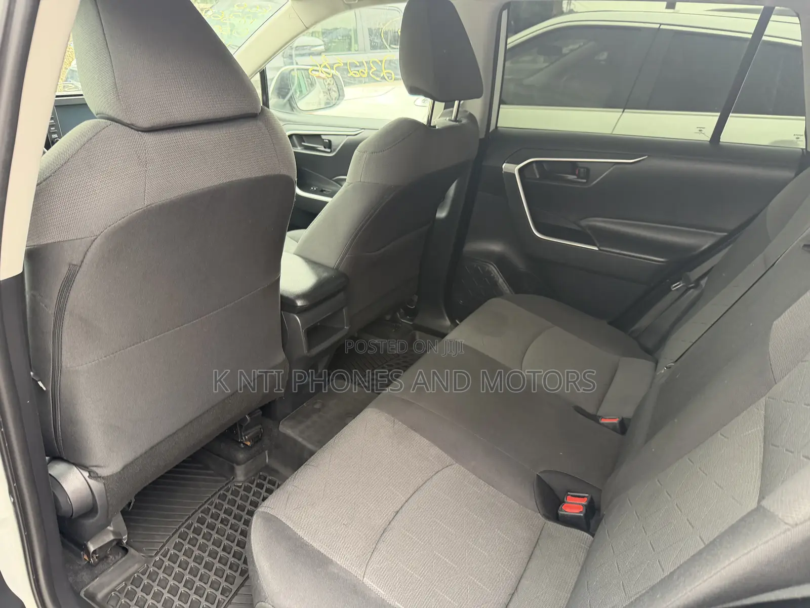 Toyota RAV4 Limited AWD 2020 White