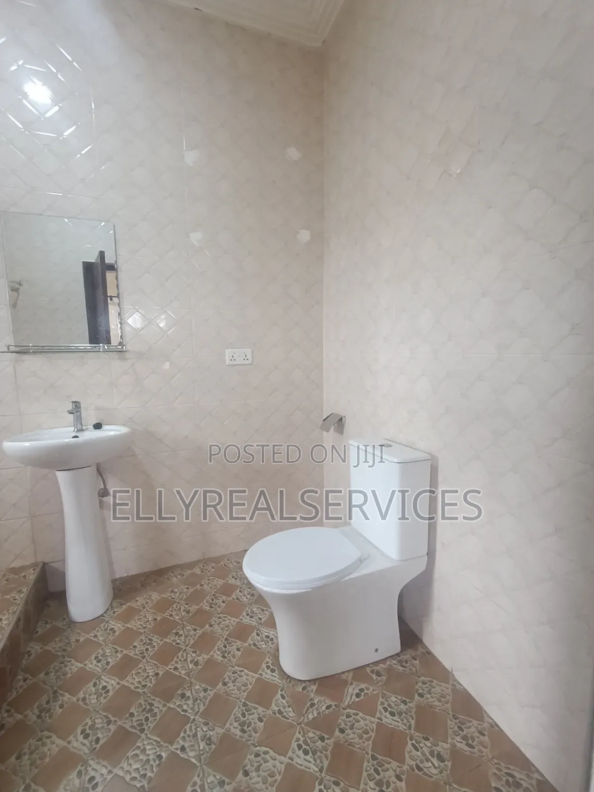 2bdrm Apartment in Ellyrealservices, Pentecost for rent