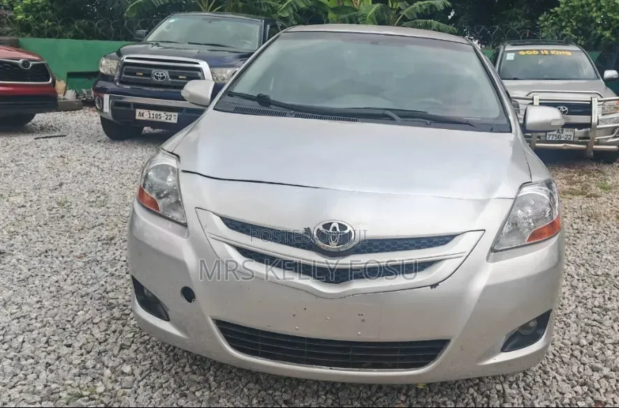 Toyota Yaris 2009 Silver