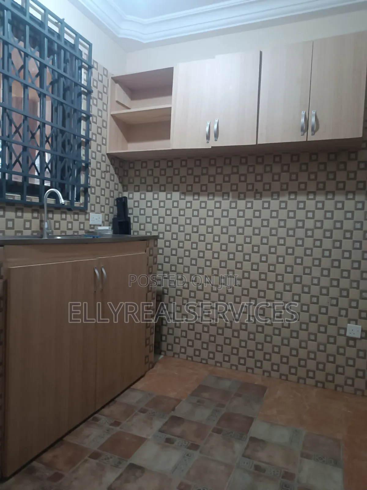 1bdrm Apartment in Ellyrealservices, Adenta for rent