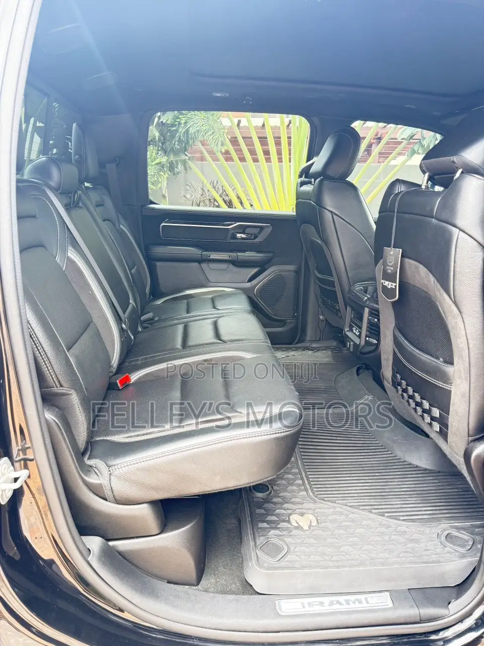 Dodge RAM 1500 6.2 Petrol AWD 2022 Black