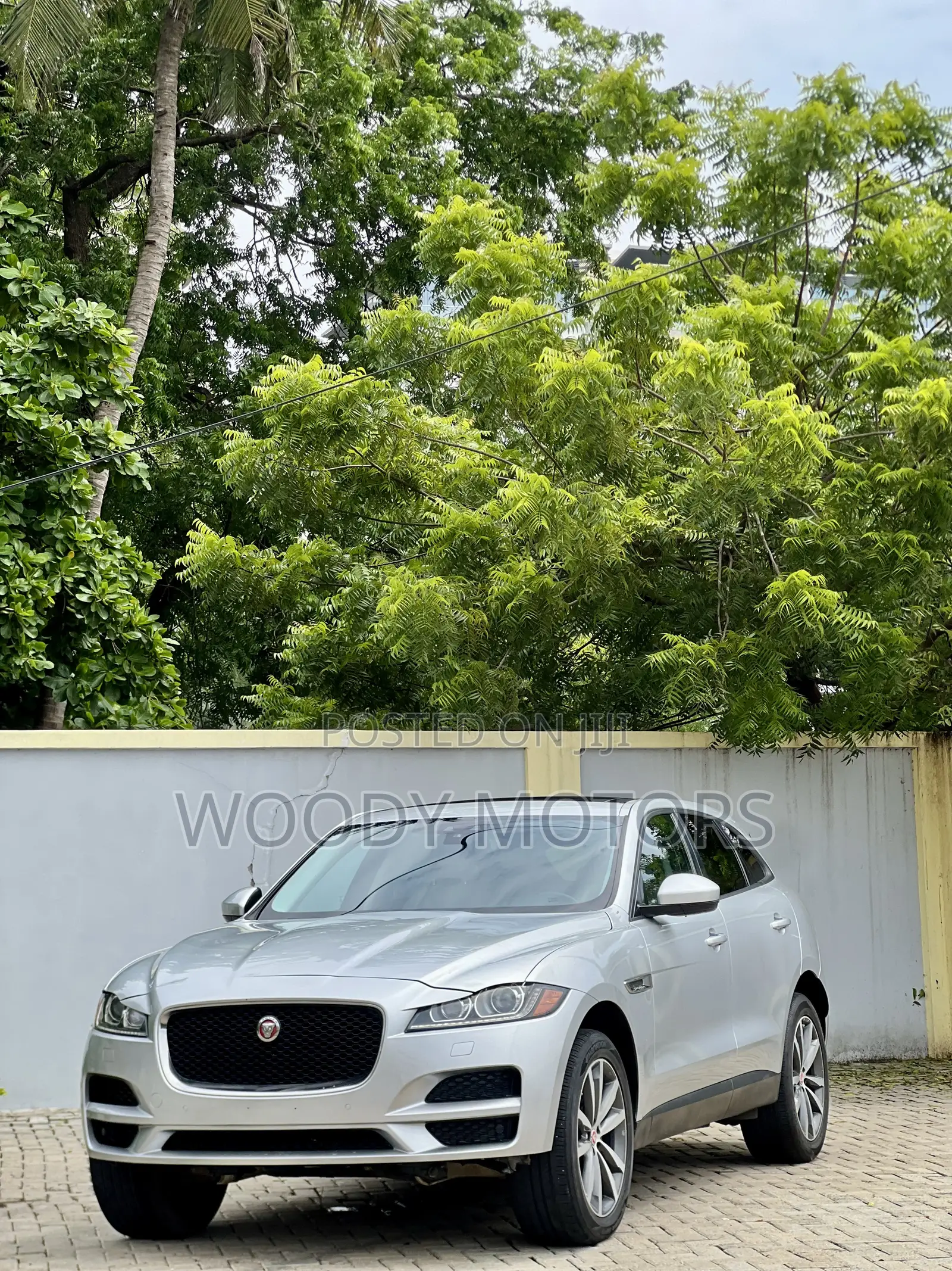 Jaguar F-Pace 35t Premium 2017 Silver